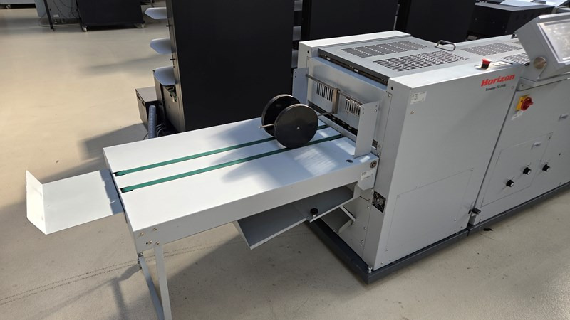 Horizon SPF-200L FC-200L VAC-600Ha VAC-600Hm | 2013 | 18 Mio - Painokone: kuva Horizon SPF-200L FC-200L VAC-600Ha VAC-600Hm | 2013 | 18 Mio - Painokone Horizon SPF-200L FC-200L VAC-600Ha VAC-600Hm | 2013 | 18 Mio - Painokone: kuva Horizon SPF-200L FC-200L VAC-600Ha VAC-600Hm | 2013 | 18 Mio - Painokone