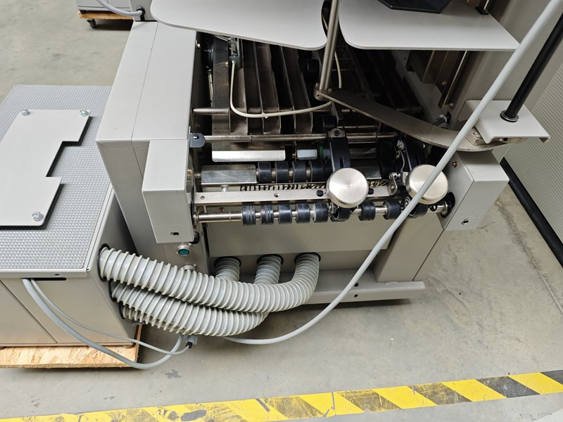 Horizon VAC-60Hc | 2006 - Painokone: kuva Horizon VAC-60Hc | 2006 - Painokone Horizon VAC-60Hc | 2006 - Painokone: kuva Horizon VAC-60Hc | 2006 - Painokone