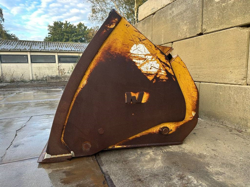 Verachtert 2007 hoogkiepbak / hightipbucket / hochkippschaufe - Kauha - Rakennuskoneet: kuva Verachtert 2007 hoogkiepbak / hightipbucket / hochkippschaufe - Kauha - Rakennuskoneet Verachtert 2007 hoogkiepbak / hightipbucket / hochkippschaufe - Kauha - Rakennuskoneet: kuva Verachtert 2007 hoogkiepbak / hightipbucket / hochkippschaufe - Kauha - Rakennuskoneet