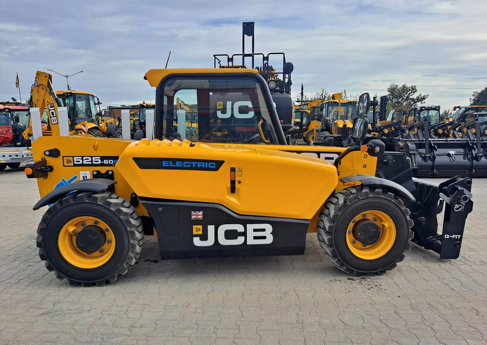 JCB 525-60E - Kurottaja: kuva JCB 525-60E - Kurottaja JCB 525-60E - Kurottaja: kuva JCB 525-60E - Kurottaja