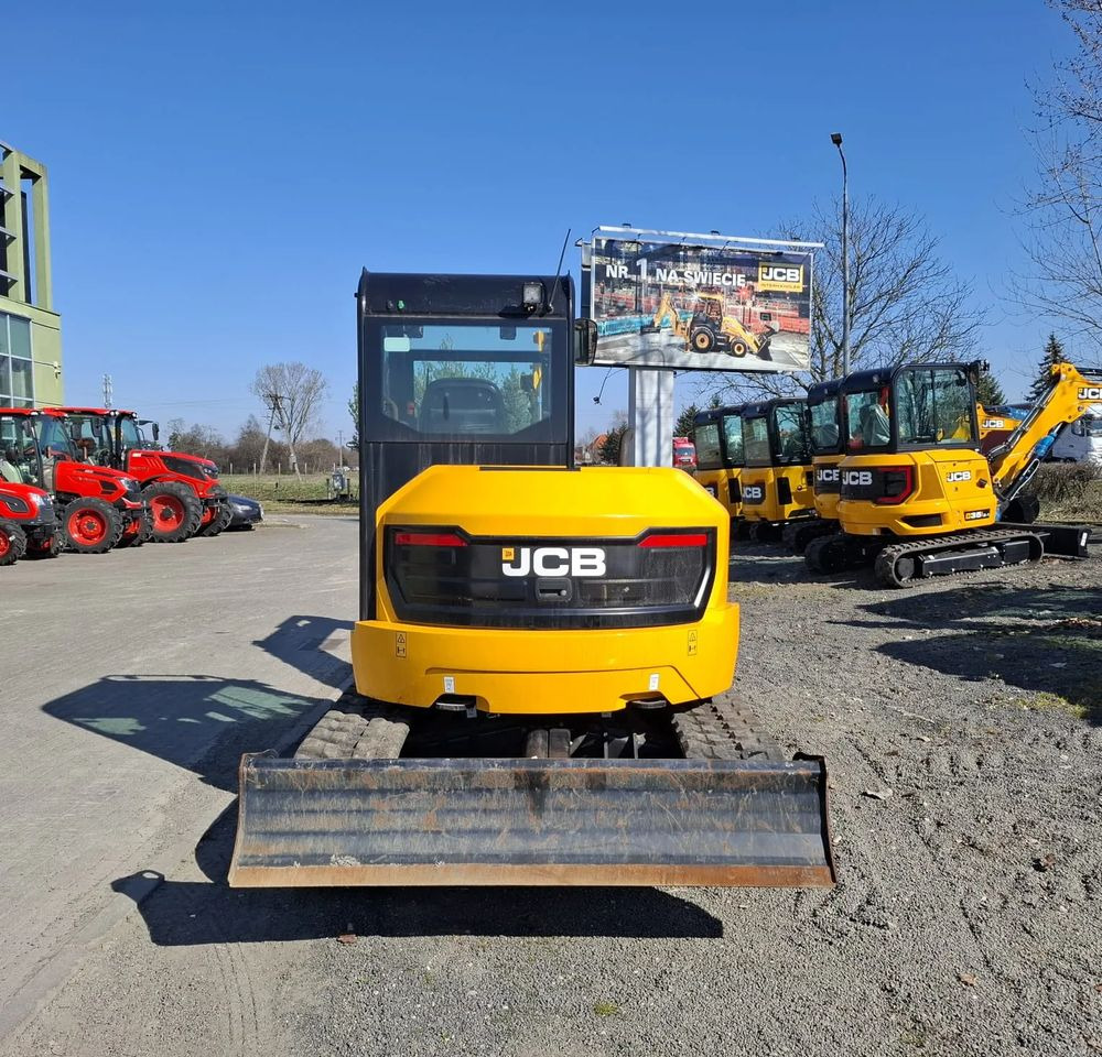 JCB 56Z-2 - Minikuormaaja: kuva JCB 56Z-2 - Minikuormaaja JCB 56Z-2 - Minikuormaaja: kuva JCB 56Z-2 - Minikuormaaja