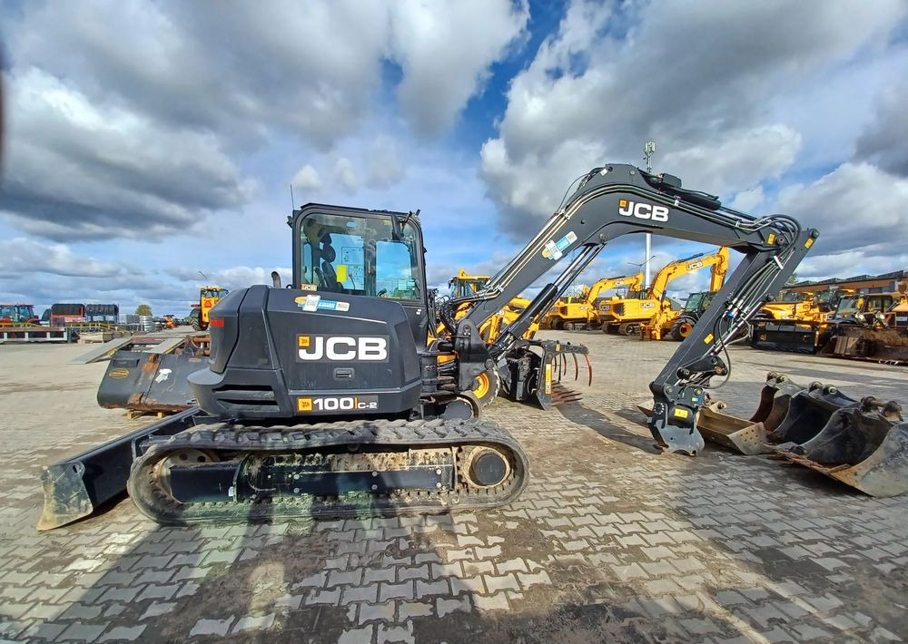 JCB Minikoparka gąsienicowa 100C-2 - Telakaivukone: kuva  JCB Minikoparka gąsienicowa 100C-2 - Telakaivukone JCB Minikoparka gąsienicowa 100C-2 - Telakaivukone: kuva  JCB Minikoparka gąsienicowa 100C-2 - Telakaivukone