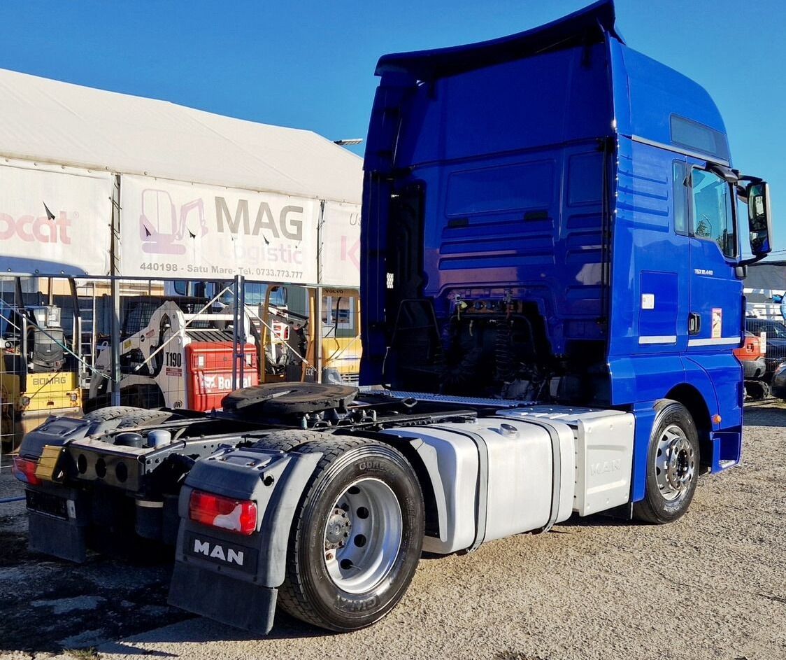 MAN TGX 18.440 - Vetopöytäauto: kuva MAN TGX 18.440 - Vetopöytäauto MAN TGX 18.440 - Vetopöytäauto: kuva MAN TGX 18.440 - Vetopöytäauto