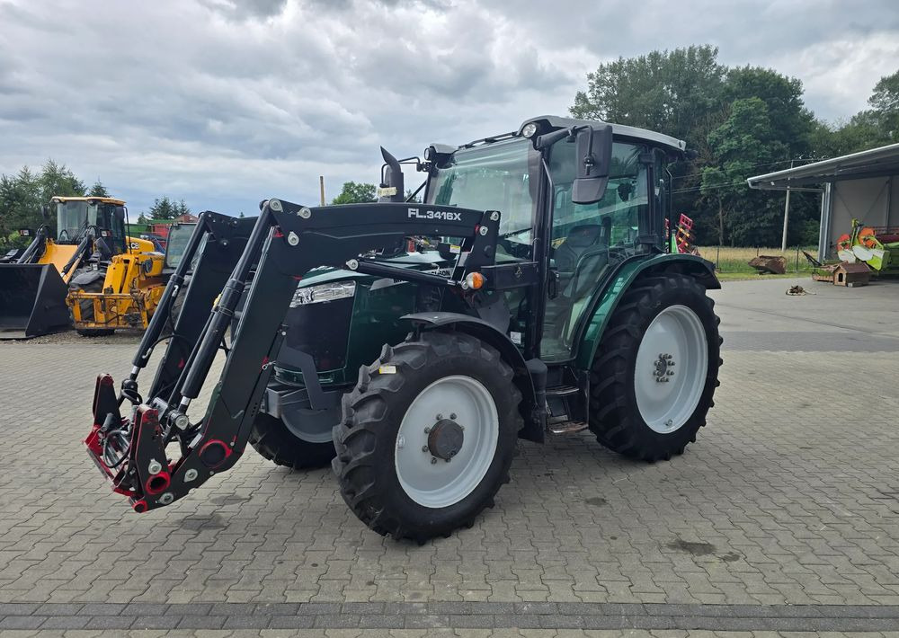 Massey Ferguson 4708 - Traktori: kuva  Massey Ferguson 4708 - Traktori Massey Ferguson 4708 - Traktori: kuva  Massey Ferguson 4708 - Traktori