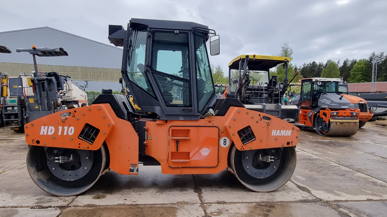 HAMM HD110 - Tiejyrä: kuva HAMM HD110 - Tiejyrä HAMM HD110 - Tiejyrä: kuva HAMM HD110 - Tiejyrä