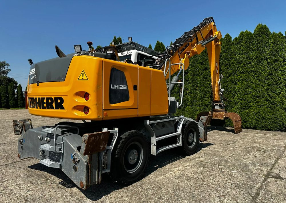 Liebherr LH22 M - Pyöräalustainen kaivinkone: kuva Liebherr LH22 M - Pyöräalustainen kaivinkone Liebherr LH22 M - Pyöräalustainen kaivinkone: kuva Liebherr LH22 M - Pyöräalustainen kaivinkone