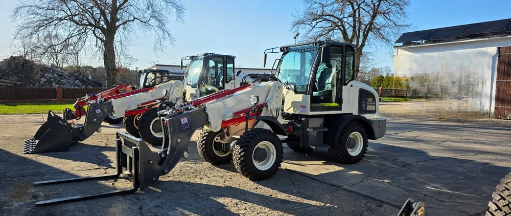 Schäffer Inny Schäfi Pro T18 - Teleskooppikuormaaja: kuva Schäffer Inny Schäfi Pro T18 - Teleskooppikuormaaja Schäffer Inny Schäfi Pro T18 - Teleskooppikuormaaja: kuva Schäffer Inny Schäfi Pro T18 - Teleskooppikuormaaja