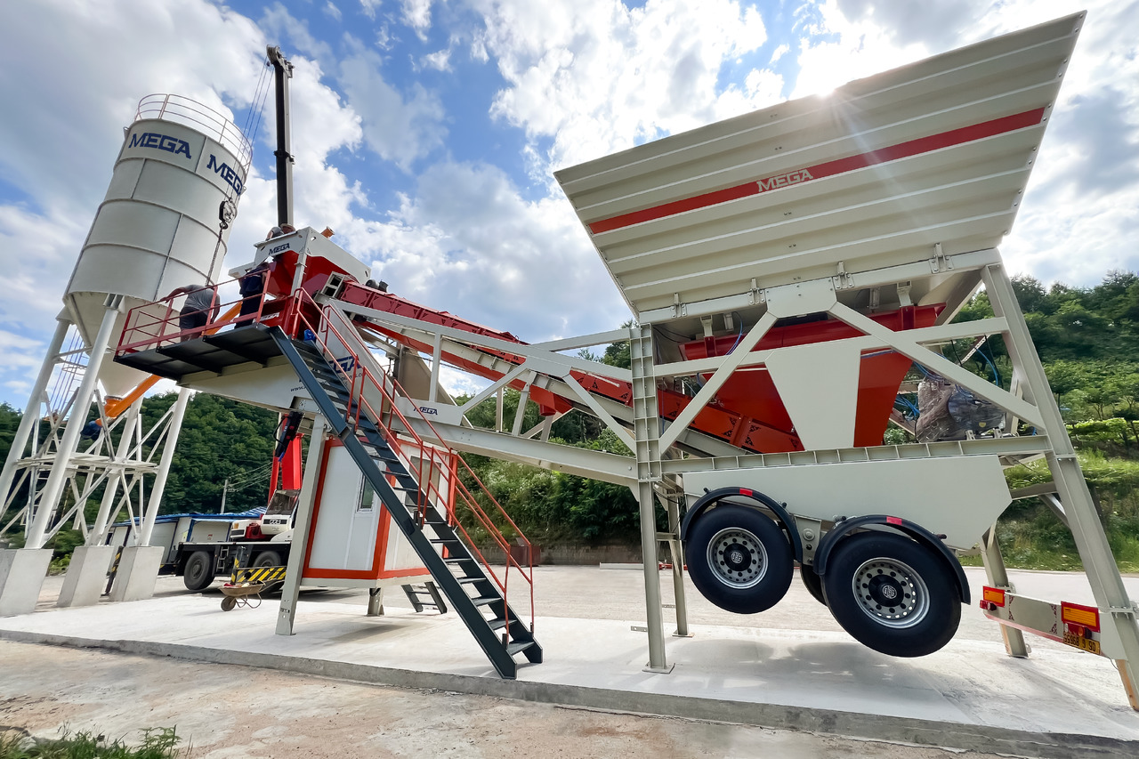 CONCRETE BATCHING PLANT MOBILE - Betoniasema: kuva CONCRETE BATCHING PLANT MOBILE - Betoniasema CONCRETE BATCHING PLANT MOBILE - Betoniasema: kuva CONCRETE BATCHING PLANT MOBILE - Betoniasema