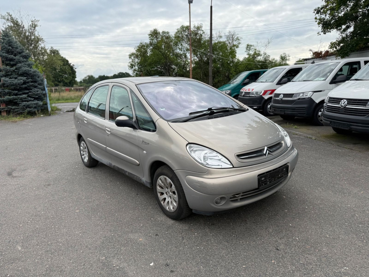 Citroën Xsara Picasso 1.8 16V Exclusive - Sedan: kuva Citroën Xsara Picasso 1.8 16V Exclusive - Sedan Citroën Xsara Picasso 1.8 16V Exclusive - Sedan: kuva Citroën Xsara Picasso 1.8 16V Exclusive - Sedan