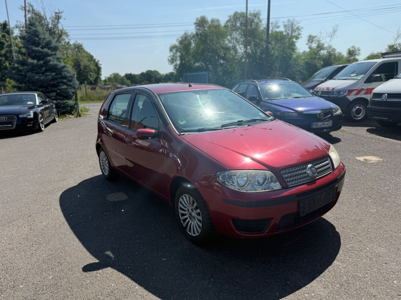 Fiat Punto Aktueller HU Motorschaden - Sedan: kuva Fiat Punto Aktueller HU Motorschaden - Sedan Fiat Punto Aktueller HU Motorschaden - Sedan: kuva Fiat Punto Aktueller HU Motorschaden - Sedan