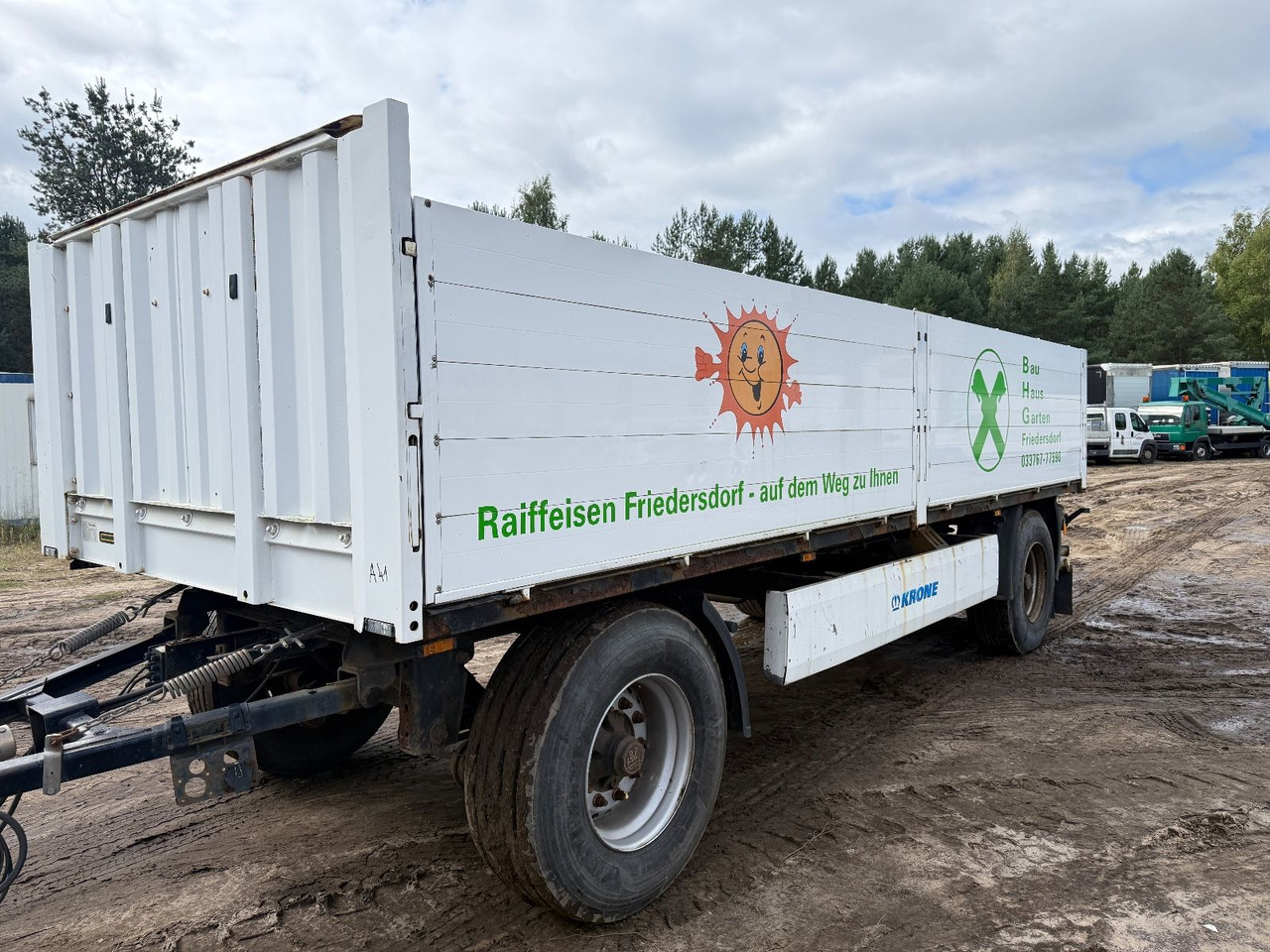 Krone AZ - Lavaperävaunu: kuva Krone AZ - Lavaperävaunu Krone AZ - Lavaperävaunu: kuva Krone AZ - Lavaperävaunu