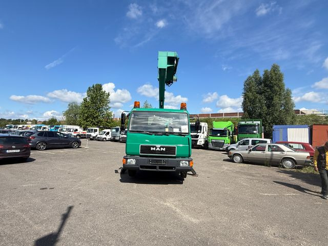 MAN 8.163 Hubarbeitsbühne - Itsekulkevat henkilönostimet: kuva MAN 8.163 Hubarbeitsbühne - Itsekulkevat henkilönostimet MAN 8.163 Hubarbeitsbühne - Itsekulkevat henkilönostimet: kuva MAN 8.163 Hubarbeitsbühne - Itsekulkevat henkilönostimet