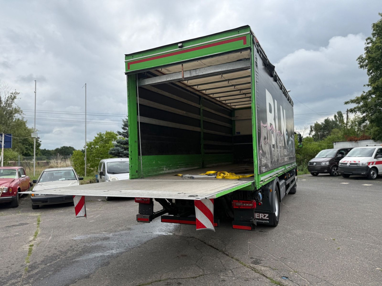 MAN TGM 15.290 Klima Temopmat Lbw - Pressukapelli kuorma-auto: kuva MAN TGM 15.290 Klima Temopmat Lbw - Pressukapelli kuorma-auto MAN TGM 15.290 Klima Temopmat Lbw - Pressukapelli kuorma-auto: kuva MAN TGM 15.290 Klima Temopmat Lbw - Pressukapelli kuorma-auto