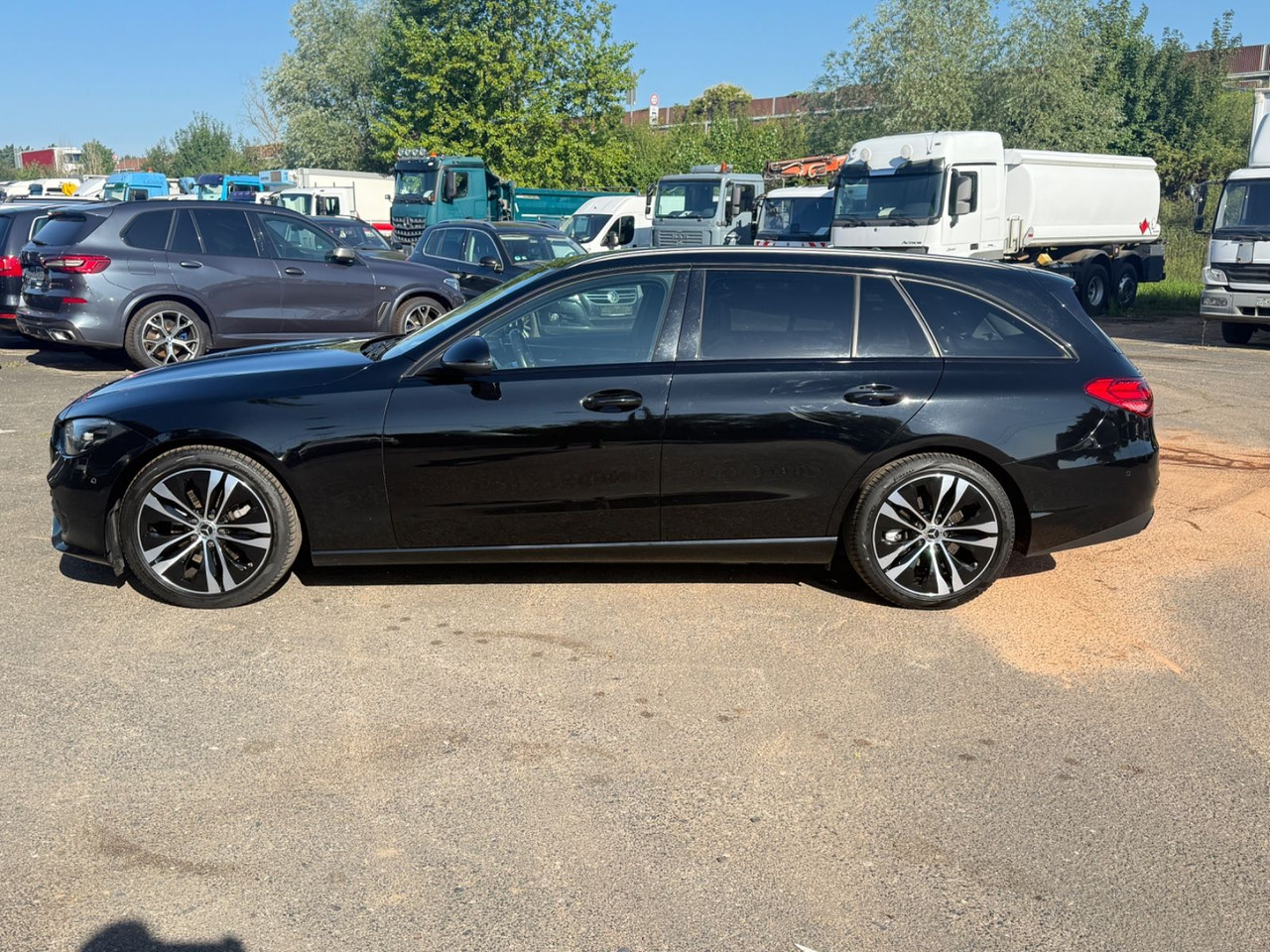 Farmari Mercedes-Benz C 220 C -Klasse T-Modell C 220 T d: kuva Farmari Mercedes-Benz C 220 C -Klasse T-Modell C 220 T d Farmari Mercedes-Benz C 220 C -Klasse T-Modell C 220 T d: kuva Farmari Mercedes-Benz C 220 C -Klasse T-Modell C 220 T d