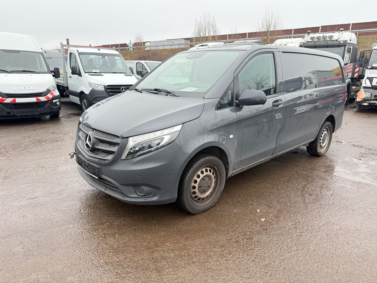 Mercedes-Benz Vito Kasten 119 CDI/BT 4x4 lang MOTORSCHADEN - Pikkubussi: kuva Mercedes-Benz Vito Kasten 119 CDI/BT 4x4 lang MOTORSCHADEN - Pikkubussi Mercedes-Benz Vito Kasten 119 CDI/BT 4x4 lang MOTORSCHADEN - Pikkubussi: kuva Mercedes-Benz Vito Kasten 119 CDI/BT 4x4 lang MOTORSCHADEN - Pikkubussi