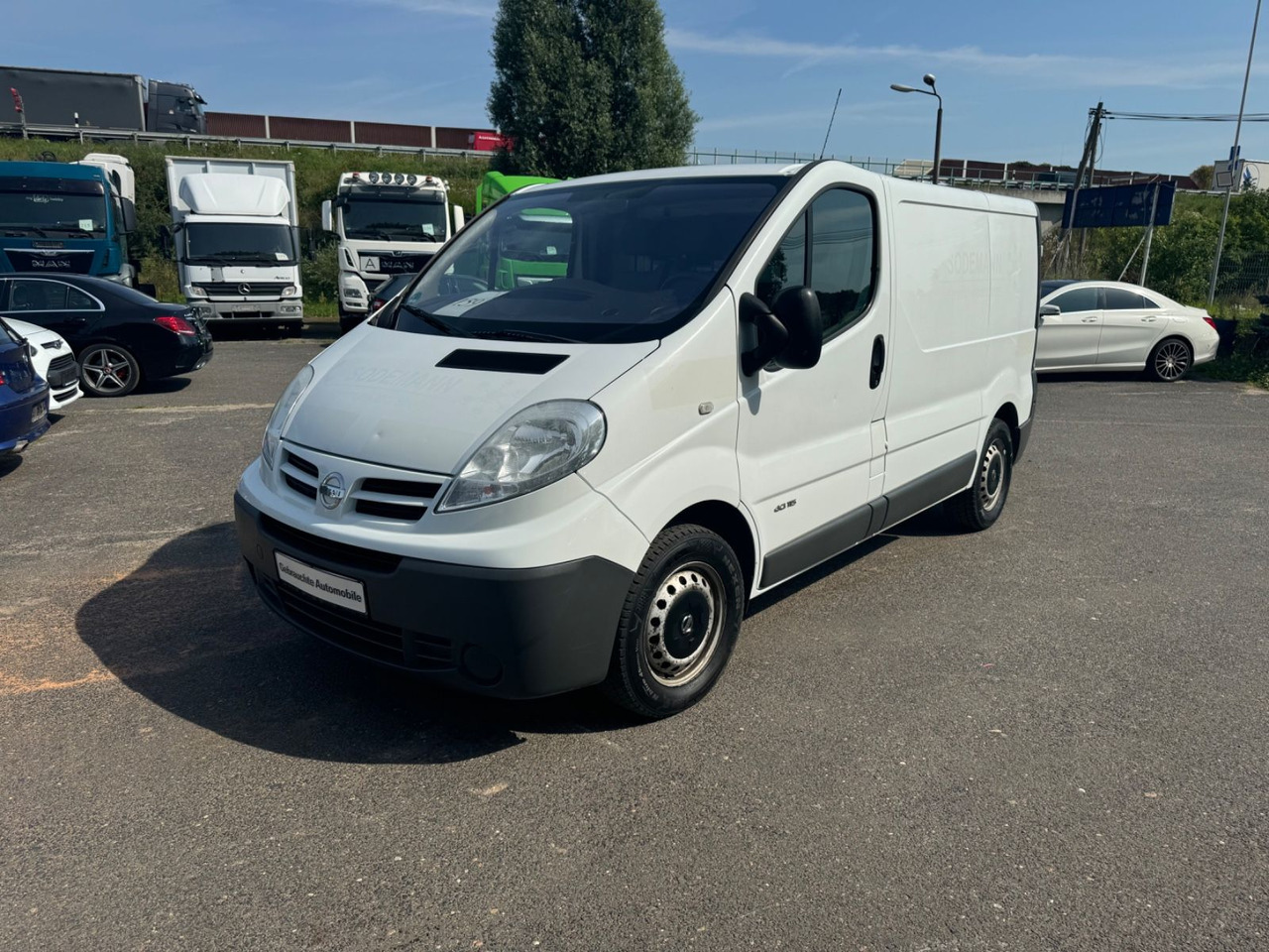 Nissan Primastar Kasten L1H1 2.9t - Pieni pakettiauto: kuva Nissan Primastar Kasten L1H1 2.9t - Pieni pakettiauto Nissan Primastar Kasten L1H1 2.9t - Pieni pakettiauto: kuva Nissan Primastar Kasten L1H1 2.9t - Pieni pakettiauto