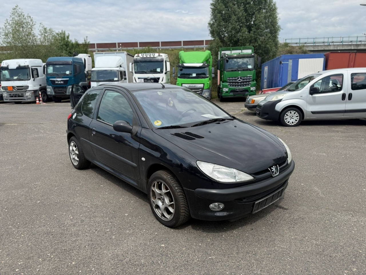 Peugeot 206 1.4 HDi - Sedan: kuva Peugeot 206 1.4 HDi - Sedan Peugeot 206 1.4 HDi - Sedan: kuva Peugeot 206 1.4 HDi - Sedan