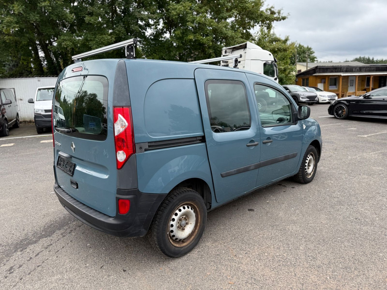 Renault Kangoo Rapid Extra - Pieni pakettiauto: kuva Renault Kangoo Rapid Extra - Pieni pakettiauto Renault Kangoo Rapid Extra - Pieni pakettiauto: kuva Renault Kangoo Rapid Extra - Pieni pakettiauto