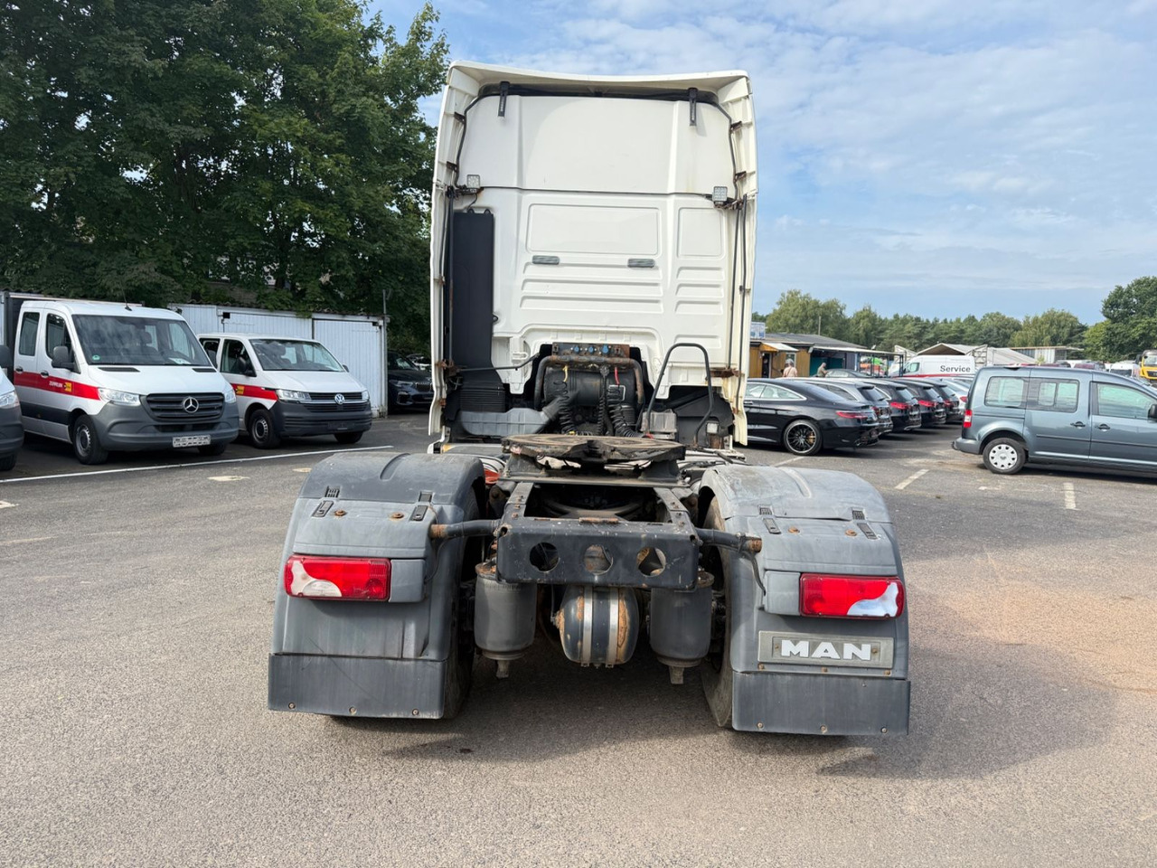 MAN TGX 18.440 - Vetopöytäauto: kuva MAN TGX 18.440 - Vetopöytäauto MAN TGX 18.440 - Vetopöytäauto: kuva MAN TGX 18.440 - Vetopöytäauto