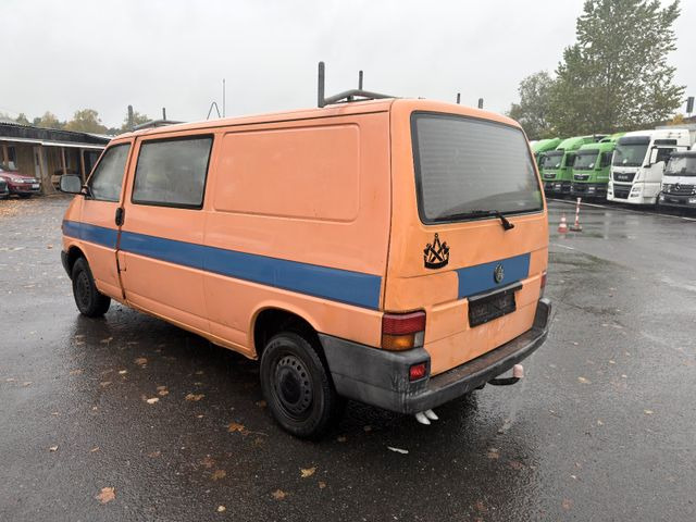 Volkswagen T4 1.9 D Transporter - Pakettiauto: kuva Volkswagen T4 1.9 D Transporter - Pakettiauto Volkswagen T4 1.9 D Transporter - Pakettiauto: kuva Volkswagen T4 1.9 D Transporter - Pakettiauto