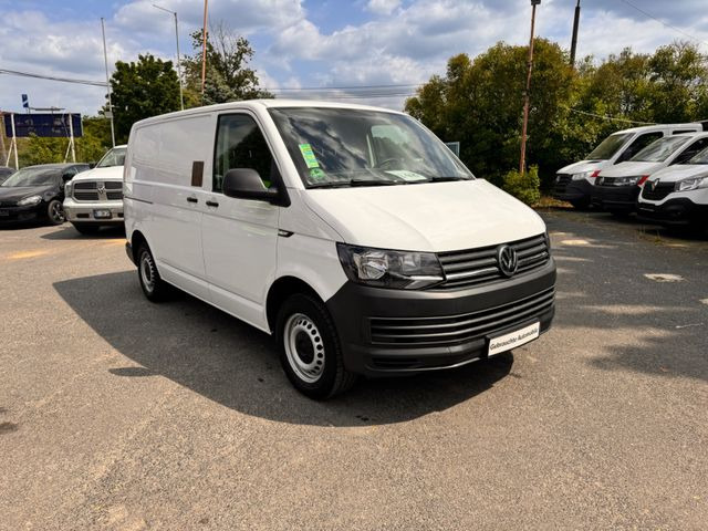 Volkswagen T6 Transporter 2.0 TDI 49 tkm - Pieni pakettiauto: kuva Volkswagen T6 Transporter 2.0 TDI 49 tkm - Pieni pakettiauto Volkswagen T6 Transporter 2.0 TDI 49 tkm - Pieni pakettiauto: kuva Volkswagen T6 Transporter 2.0 TDI 49 tkm - Pieni pakettiauto