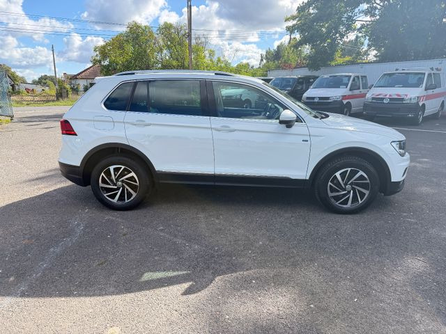 Volkswagen Tiguan Join Start-Stopp 4Motion - Maasturi/ Katumaasturi: kuva Volkswagen Tiguan Join Start-Stopp 4Motion - Maasturi/ Katumaasturi Volkswagen Tiguan Join Start-Stopp 4Motion - Maasturi/ Katumaasturi: kuva Volkswagen Tiguan Join Start-Stopp 4Motion - Maasturi/ Katumaasturi