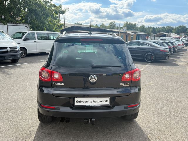 Volkswagen Tiguan Team BMT - Pikkubussi: kuva Volkswagen Tiguan Team BMT - Pikkubussi Volkswagen Tiguan Team BMT - Pikkubussi: kuva Volkswagen Tiguan Team BMT - Pikkubussi