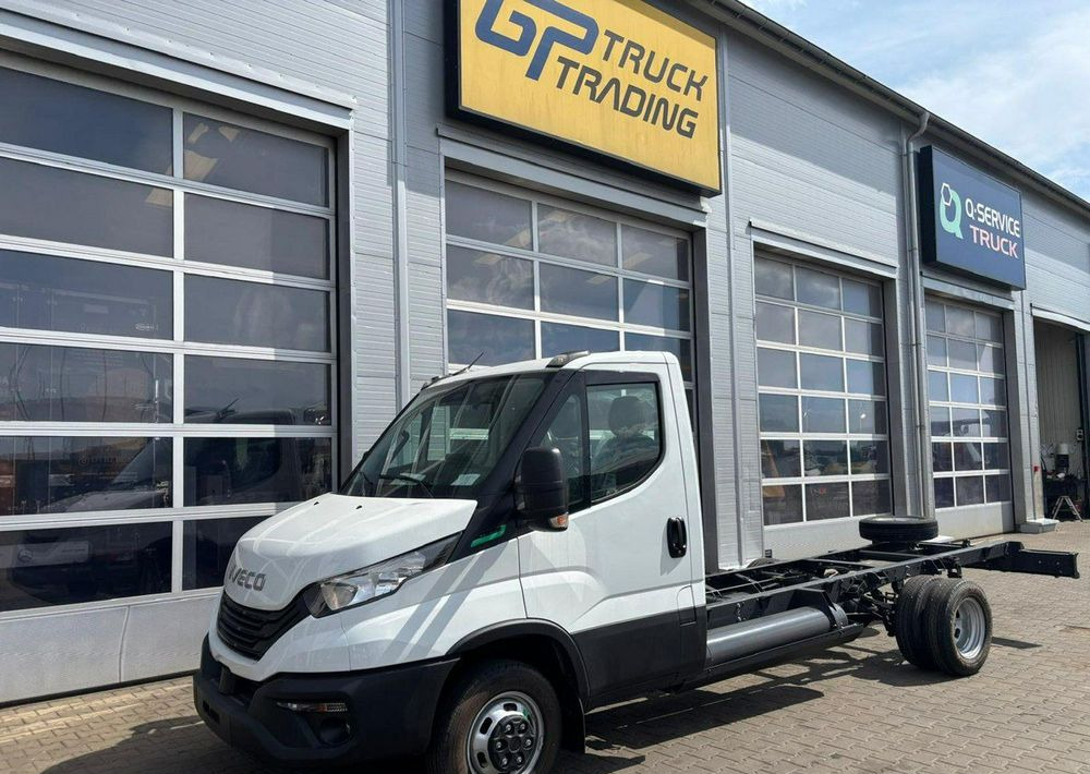 Iveco Daily CNG - Kuorma-auto alusta: kuva Iveco Daily CNG - Kuorma-auto alusta Iveco Daily CNG - Kuorma-auto alusta: kuva Iveco Daily CNG - Kuorma-auto alusta