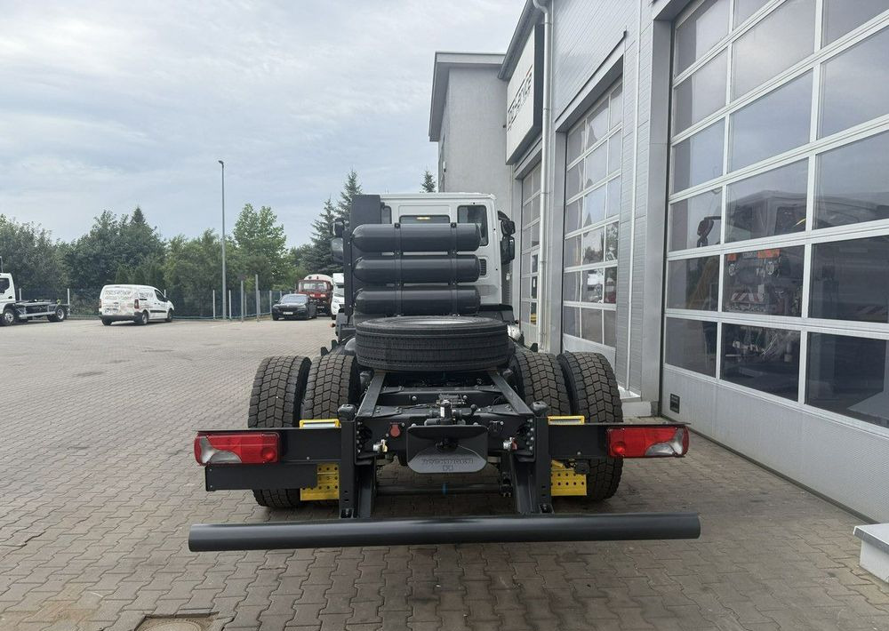 Iveco EuroCargo CNG - Konttialus/ Vaihtokuormatilat kuorma-auto: kuva Iveco EuroCargo CNG - Konttialus/ Vaihtokuormatilat kuorma-auto Iveco EuroCargo CNG - Konttialus/ Vaihtokuormatilat kuorma-auto: kuva Iveco EuroCargo CNG - Konttialus/ Vaihtokuormatilat kuorma-auto