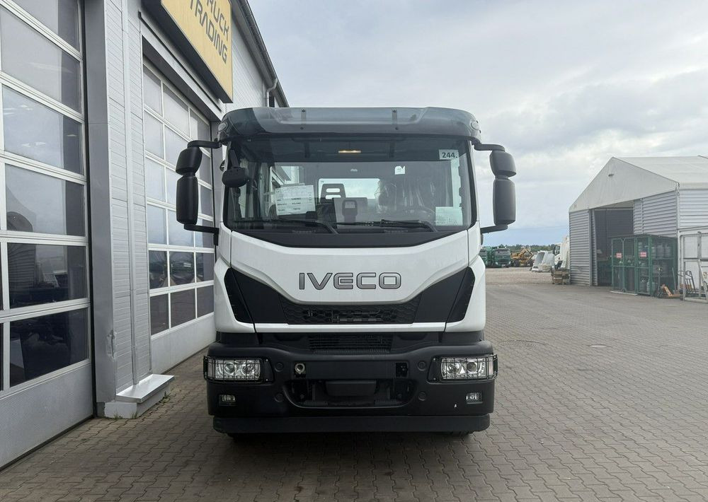 Iveco EuroCargo CNG - Konttialus/ Vaihtokuormatilat kuorma-auto: kuva Iveco EuroCargo CNG - Konttialus/ Vaihtokuormatilat kuorma-auto Iveco EuroCargo CNG - Konttialus/ Vaihtokuormatilat kuorma-auto: kuva Iveco EuroCargo CNG - Konttialus/ Vaihtokuormatilat kuorma-auto
