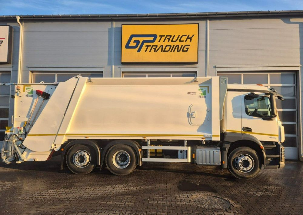 Mercedes-Benz Actros 2633, śmieciarka Farid - Roska-auto: kuva Mercedes-Benz Actros 2633, śmieciarka Farid - Roska-auto Mercedes-Benz Actros 2633, śmieciarka Farid - Roska-auto: kuva Mercedes-Benz Actros 2633, śmieciarka Farid - Roska-auto