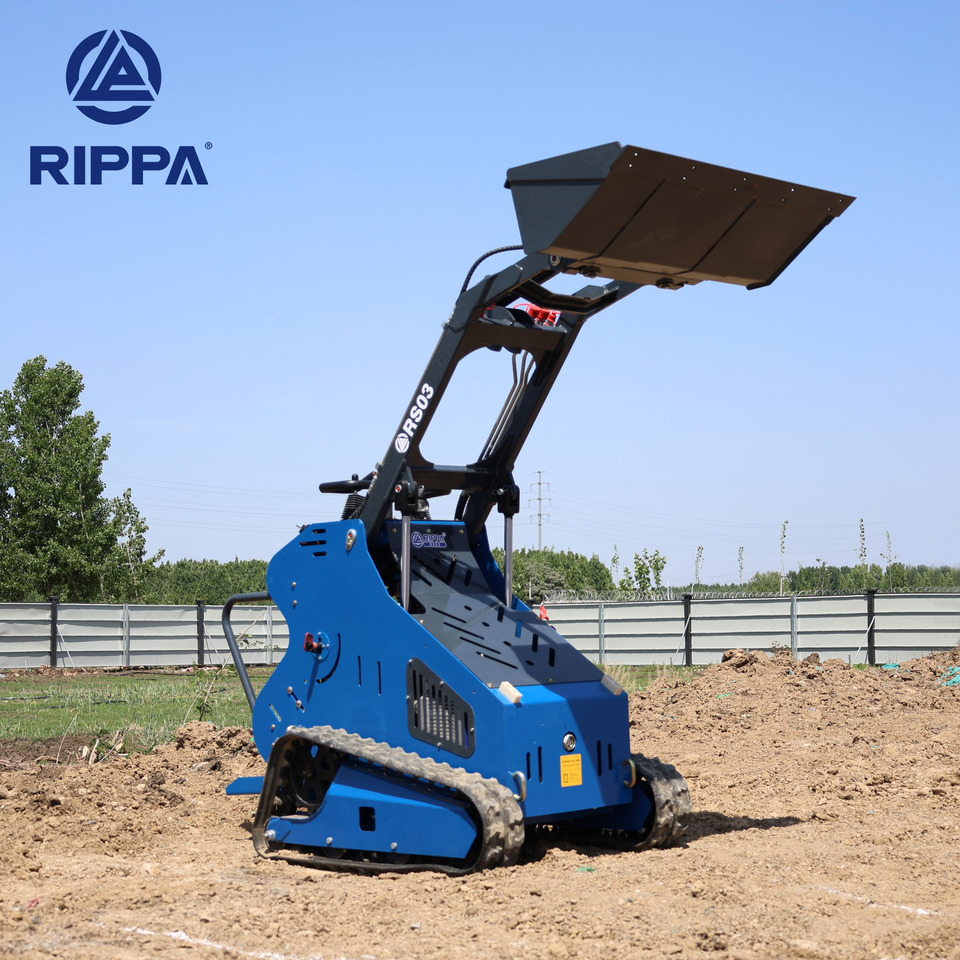 Rippa RS03 skid steer loader B&S engine EPA Germany Stock - Liukuohjattu kuormaaja: kuva Rippa RS03 skid steer loader B&S engine EPA Germany Stock - Liukuohjattu kuormaaja Rippa RS03 skid steer loader B&S engine EPA Germany Stock - Liukuohjattu kuormaaja: kuva Rippa RS03 skid steer loader B&S engine EPA Germany Stock - Liukuohjattu kuormaaja