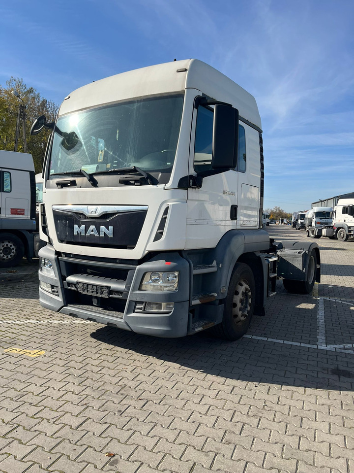 MAN TGS 18.480 - Vetopöytäauto: kuva MAN TGS 18.480 - Vetopöytäauto MAN TGS 18.480 - Vetopöytäauto: kuva MAN TGS 18.480 - Vetopöytäauto