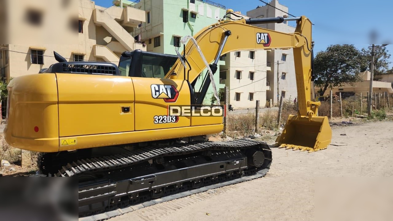 CATERPILLAR 323D3 - Telakaivukone: kuva CATERPILLAR 323D3 - Telakaivukone CATERPILLAR 323D3 - Telakaivukone: kuva CATERPILLAR 323D3 - Telakaivukone