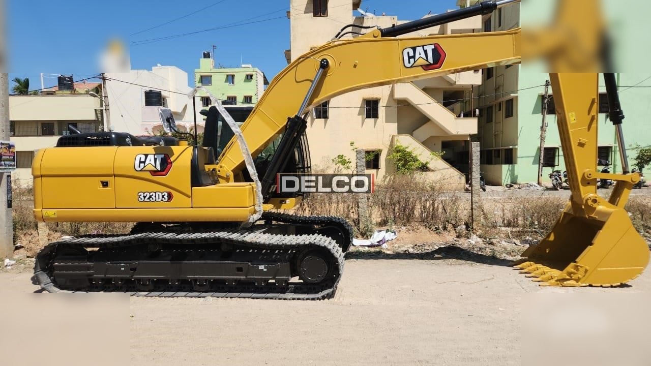 CATERPILLAR 323D3 - Telakaivukone: kuva CATERPILLAR 323D3 - Telakaivukone CATERPILLAR 323D3 - Telakaivukone: kuva CATERPILLAR 323D3 - Telakaivukone
