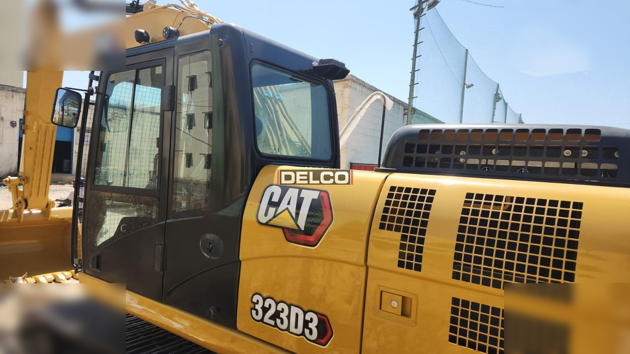CATERPILLAR 323D3 - Telakaivukone: kuva CATERPILLAR 323D3 - Telakaivukone CATERPILLAR 323D3 - Telakaivukone: kuva CATERPILLAR 323D3 - Telakaivukone