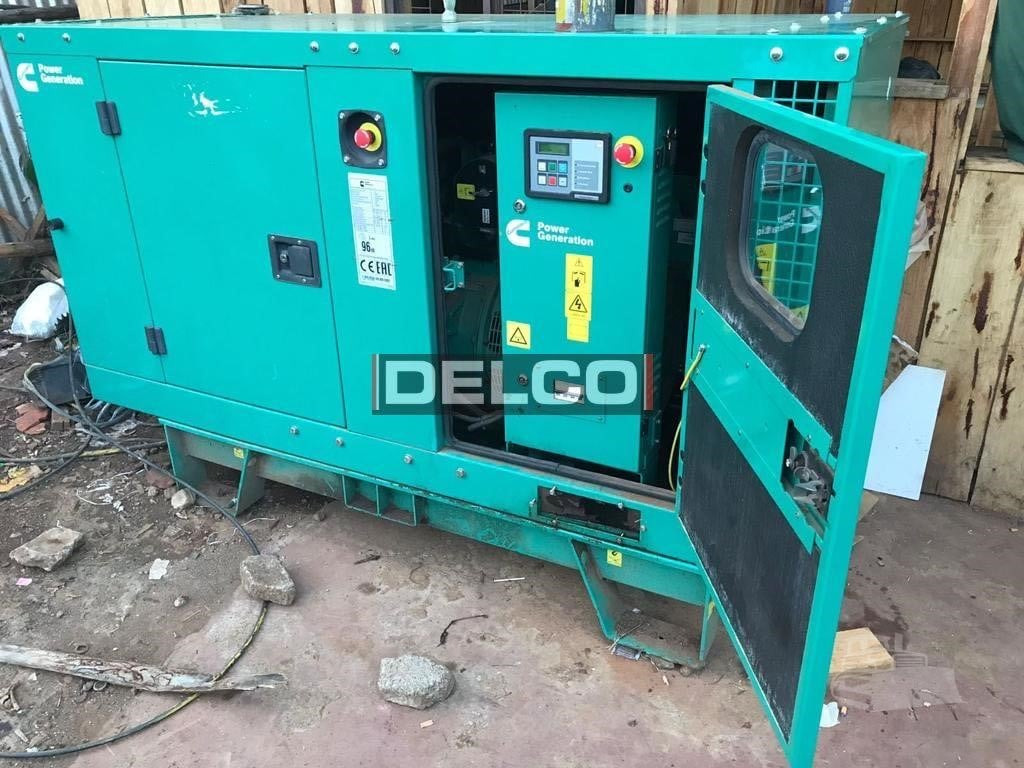 CUMMINS 1000 KVA - Sähkögeneraattori: kuva CUMMINS 1000 KVA - Sähkögeneraattori CUMMINS 1000 KVA - Sähkögeneraattori: kuva CUMMINS 1000 KVA - Sähkögeneraattori