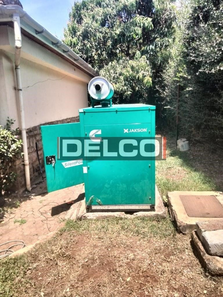 CUMMINS 1000 KVA - Sähkögeneraattori: kuva CUMMINS 1000 KVA - Sähkögeneraattori CUMMINS 1000 KVA - Sähkögeneraattori: kuva CUMMINS 1000 KVA - Sähkögeneraattori