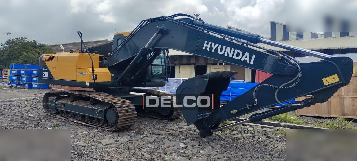 HYUNDAI ROBEX 210 - Telakaivukone: kuva HYUNDAI ROBEX 210 - Telakaivukone HYUNDAI ROBEX 210 - Telakaivukone: kuva HYUNDAI ROBEX 210 - Telakaivukone