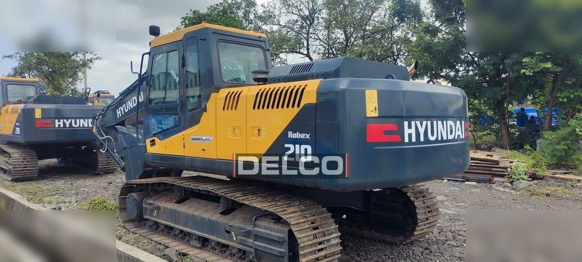 HYUNDAI ROBEX 210 - Telakaivukone: kuva HYUNDAI ROBEX 210 - Telakaivukone HYUNDAI ROBEX 210 - Telakaivukone: kuva HYUNDAI ROBEX 210 - Telakaivukone