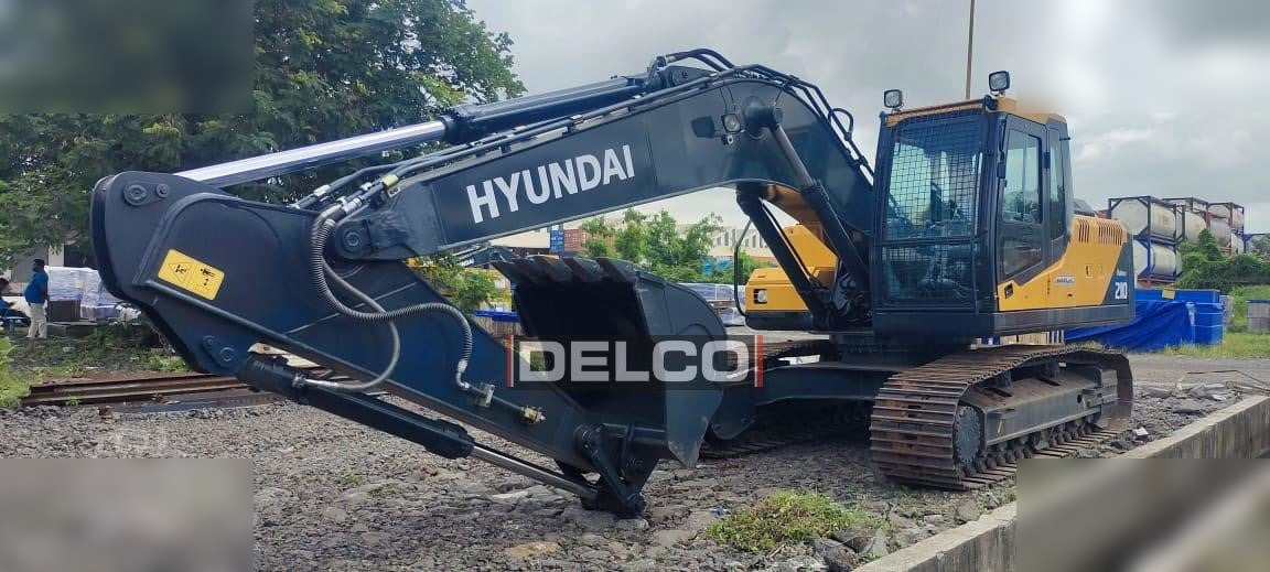 HYUNDAI ROBEX 210 LC-9 - Telakaivukone: kuva HYUNDAI ROBEX 210 LC-9 - Telakaivukone HYUNDAI ROBEX 210 LC-9 - Telakaivukone: kuva HYUNDAI ROBEX 210 LC-9 - Telakaivukone