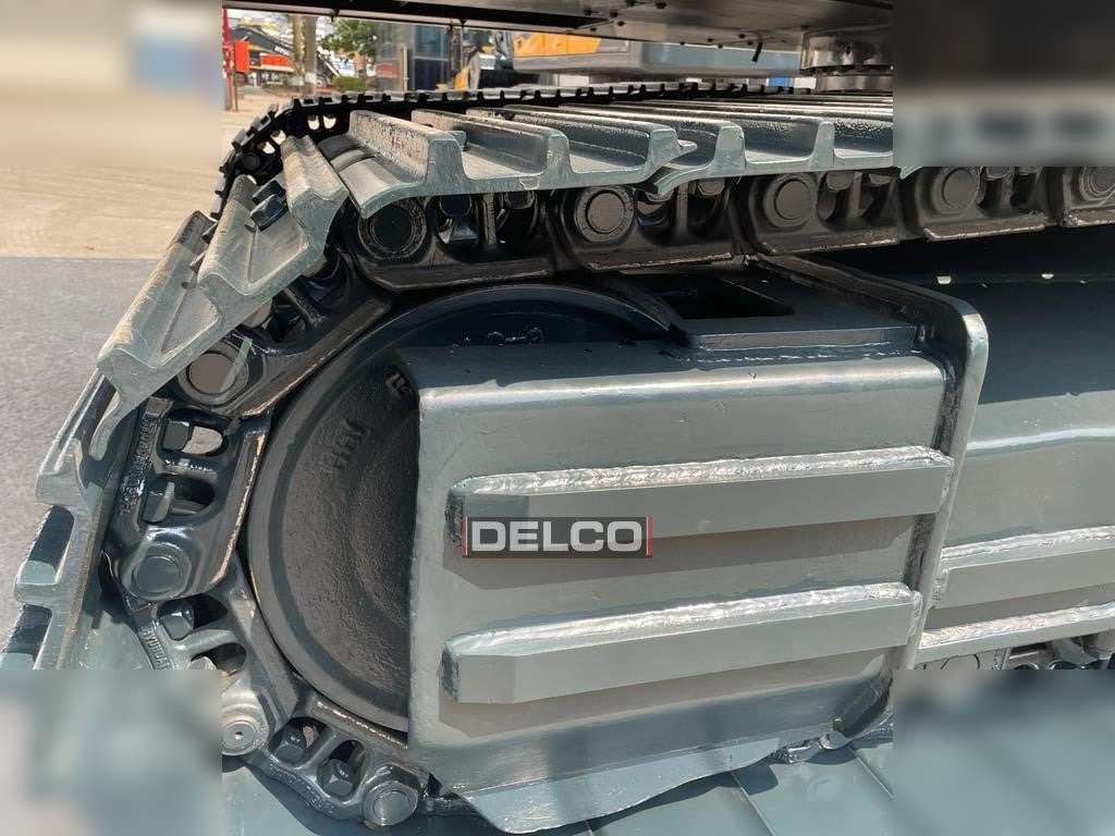 Uusi Telakaivukone HYUNDAI ROBEX 215L SMART: kuva Uusi Telakaivukone HYUNDAI ROBEX 215L SMART