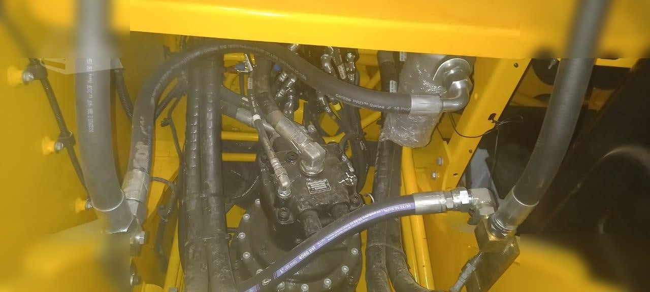 Leasing JCB JS210 LC JCB JS210 LC: kuva Leasing JCB JS210 LC JCB JS210 LC