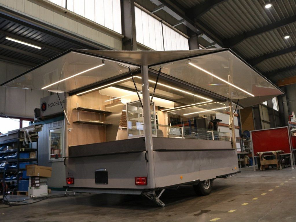 Esselmann Imbiss Foodtrailer Verkaufsanhänger - Myyntivaunu: kuva Esselmann Imbiss Foodtrailer Verkaufsanhänger - Myyntivaunu Esselmann Imbiss Foodtrailer Verkaufsanhänger - Myyntivaunu: kuva Esselmann Imbiss Foodtrailer Verkaufsanhänger - Myyntivaunu