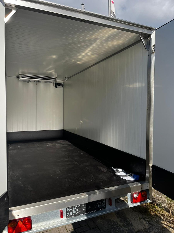 Esselmann Kühlanhänger FT6 - Refrigeraattori perävaunu: kuva Esselmann Kühlanhänger FT6 - Refrigeraattori perävaunu Esselmann Kühlanhänger FT6 - Refrigeraattori perävaunu: kuva Esselmann Kühlanhänger FT6 - Refrigeraattori perävaunu