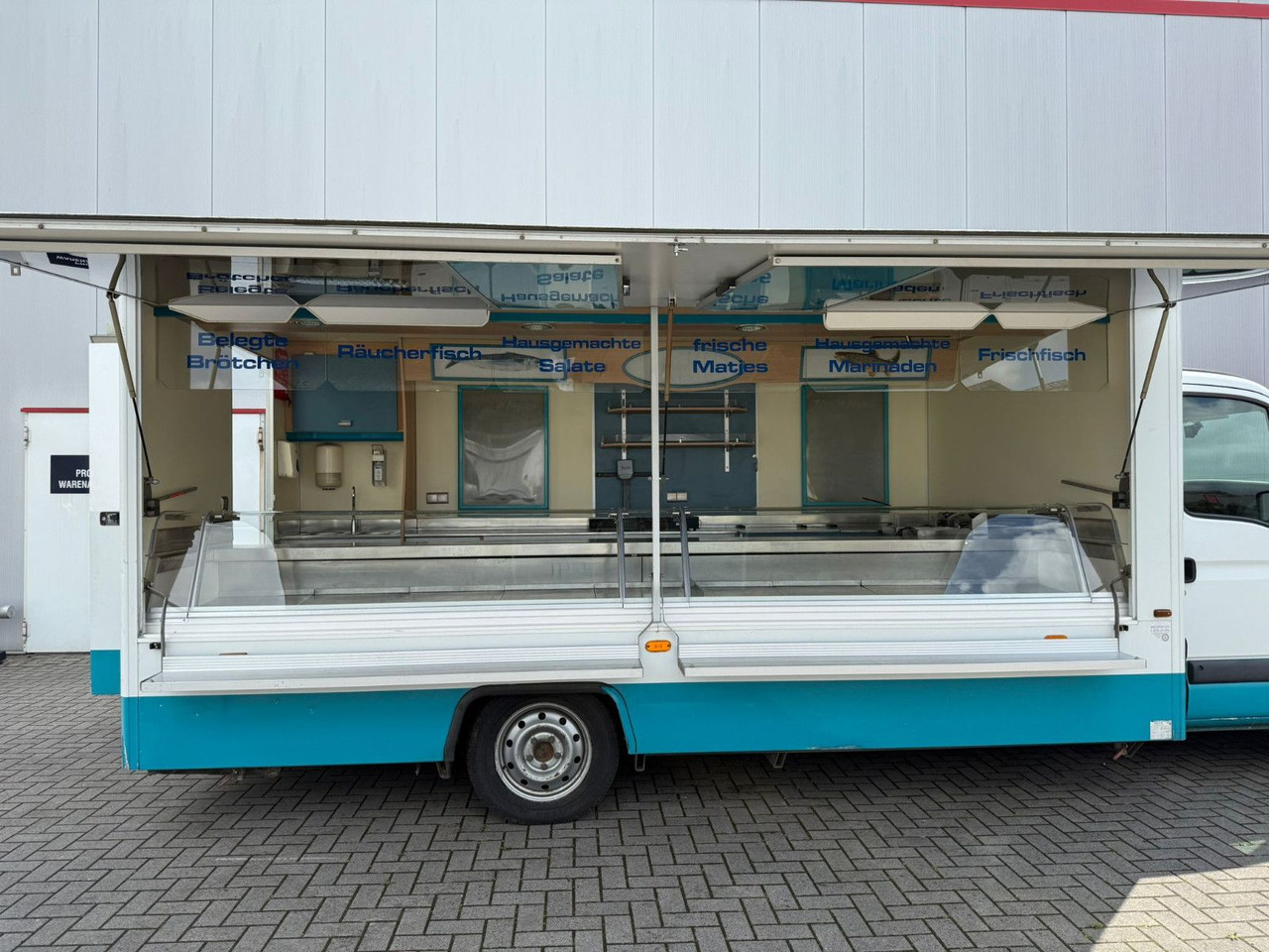 Renault Borco Höhns Fischmobil - Myyntiauto: kuva  Renault Borco Höhns Fischmobil - Myyntiauto Renault Borco Höhns Fischmobil - Myyntiauto: kuva  Renault Borco Höhns Fischmobil - Myyntiauto