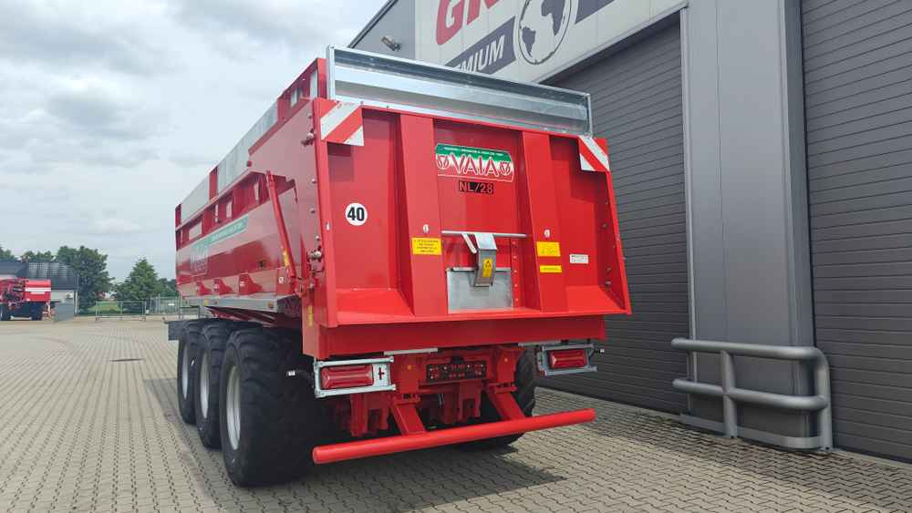 VAIA NL28 (3 axle trailer) - Maatalous kippiperävaunu: kuva VAIA NL28 (3 axle trailer) - Maatalous kippiperävaunu VAIA NL28 (3 axle trailer) - Maatalous kippiperävaunu: kuva VAIA NL28 (3 axle trailer) - Maatalous kippiperävaunu