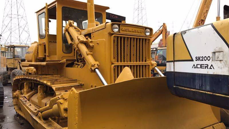 Komatsu D 85-18  - Puskutraktori: kuva Komatsu D 85-18  - Puskutraktori Komatsu D 85-18  - Puskutraktori: kuva Komatsu D 85-18  - Puskutraktori
