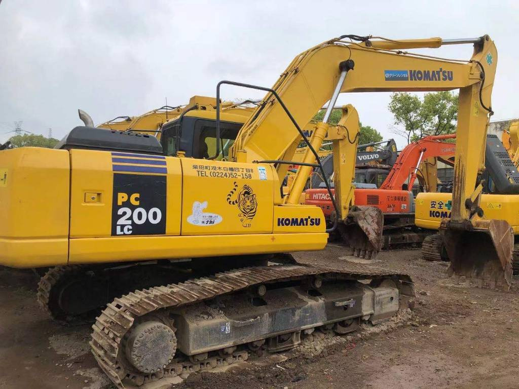 Komatsu PC200LC-7  - Telakaivukone: kuva Komatsu PC200LC-7  - Telakaivukone Komatsu PC200LC-7  - Telakaivukone: kuva Komatsu PC200LC-7  - Telakaivukone