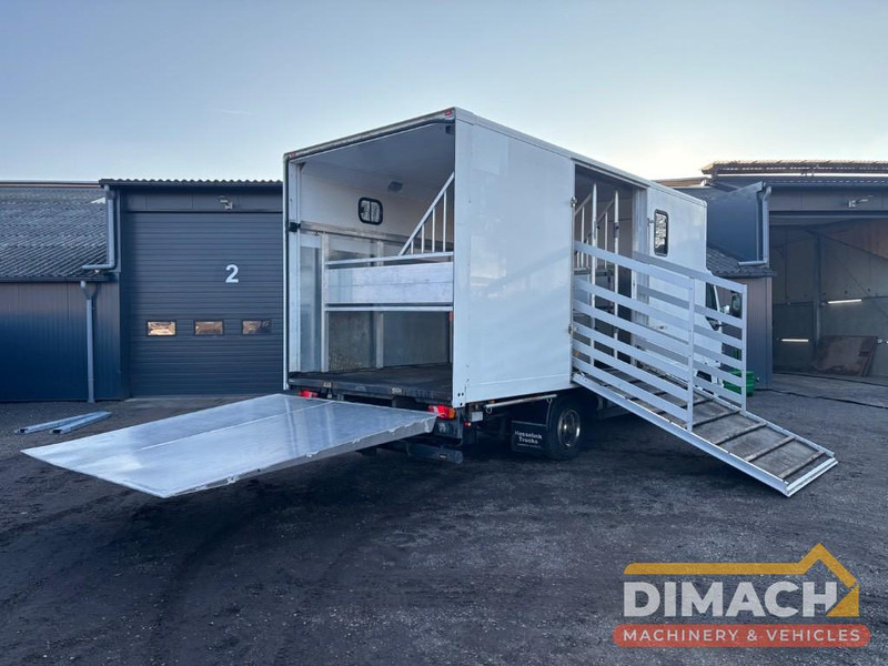 DAF FA LF45.150 4 paards, laadlift. Horsetruck NL truck - Hevosauto: kuva DAF FA LF45.150 4 paards, laadlift. Horsetruck NL truck - Hevosauto DAF FA LF45.150 4 paards, laadlift. Horsetruck NL truck - Hevosauto: kuva DAF FA LF45.150 4 paards, laadlift. Horsetruck NL truck - Hevosauto